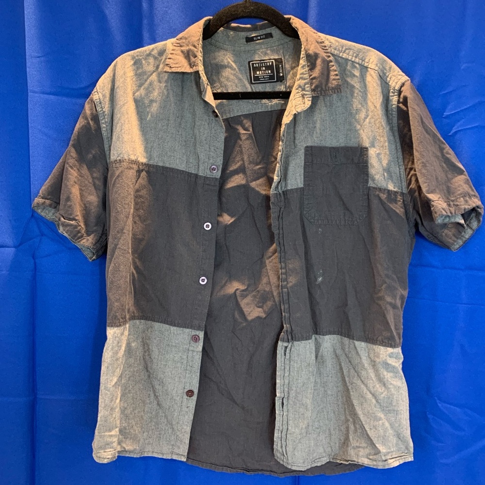 Artistry In Motion short sleeve shirt